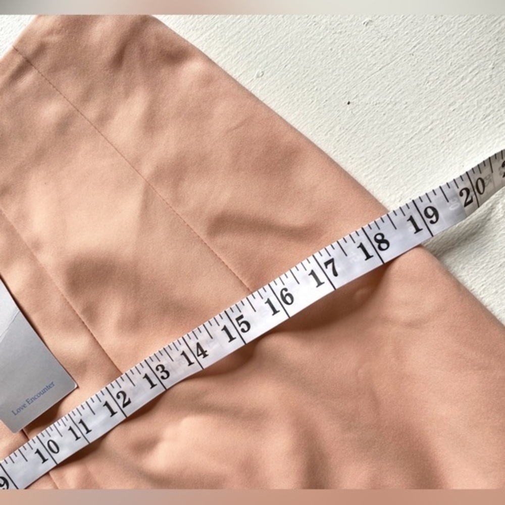 Love Encounter Light Peach Mini Skirt with Button Up Fly NWT - Picture 8 of 9